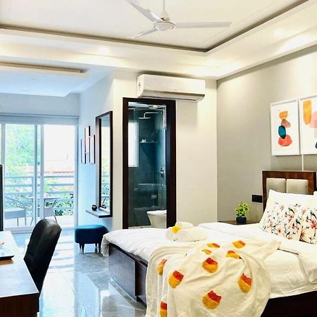 Zen Studios - Dlf Cybercity Gurgaon Bagian luar foto